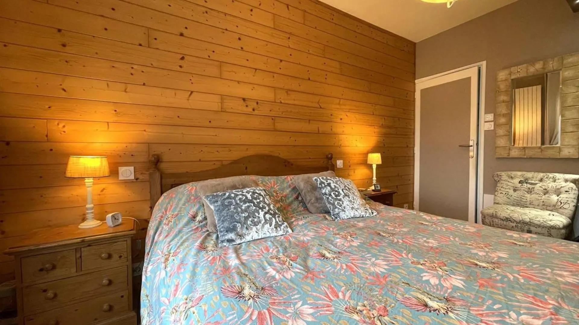 Casa vacanze Maison Elegante Avec Jardin Et Terrasse, Wifi Au Centre De Perros-Guirec - Fr-1-368-455
